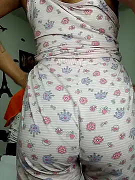 chalohott online show from October 1, 2025, 9:15 am