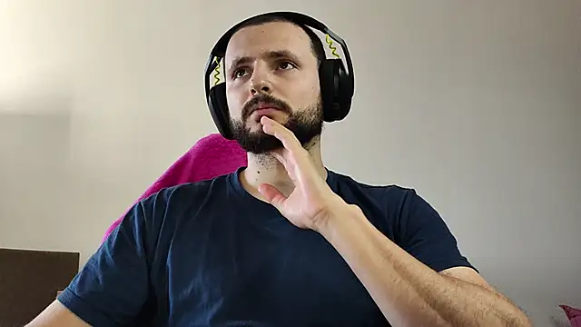 iurytx online show from September 29, 2025, 11:48 am