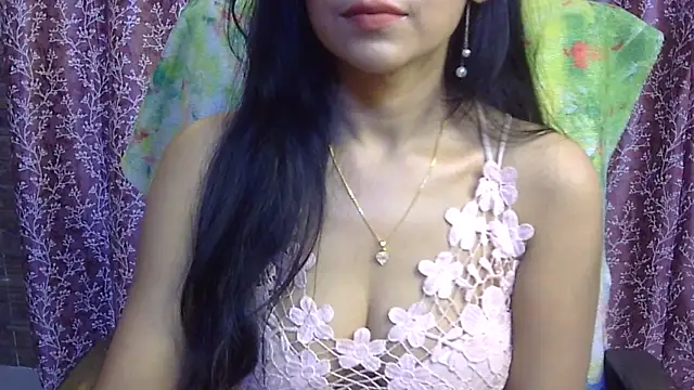 iam-moni2 online show from March 4, 2025, 11:29 am