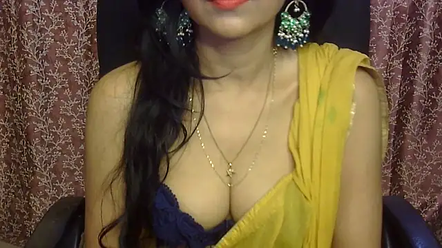 Snapshot of iam-moni2 chatting on March 6, 2026, 1:35 am iam-moni2 online show from March 6, 2026, 1:35 am