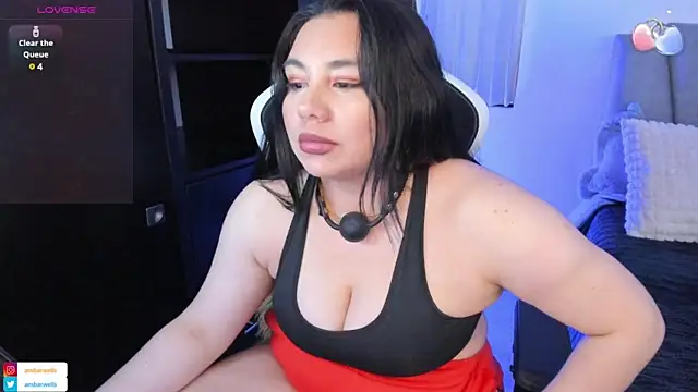 ambar-wells online show from December 28, 2024, 8:15 pm