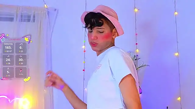 Ariel Femboy  online show from October 3, 2025, 3:14 am