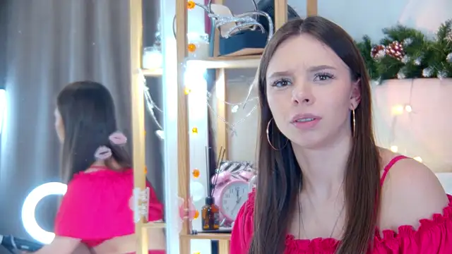 Snapshot of ElisabethDavis chatting on January 11, 2025, 9:15 pm ElisabethDavis online show from January 11, 2025, 9:15 pm