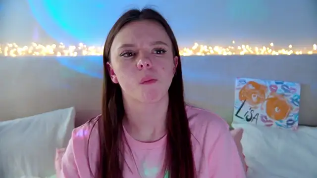 Snapshot of ElisabethDavis chatting on January 19, 2025, 10:39 pm ElisabethDavis online show from January 19, 2025, 10:39 pm