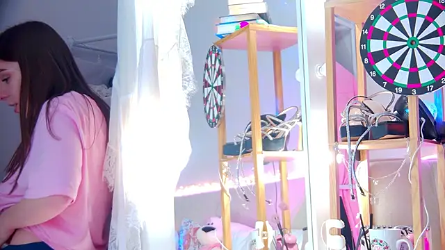 Snapshot of ElisabethDavis chatting on January 31, 2025, 9:37 pm ElisabethDavis online show from January 31, 2025, 9:37 pm