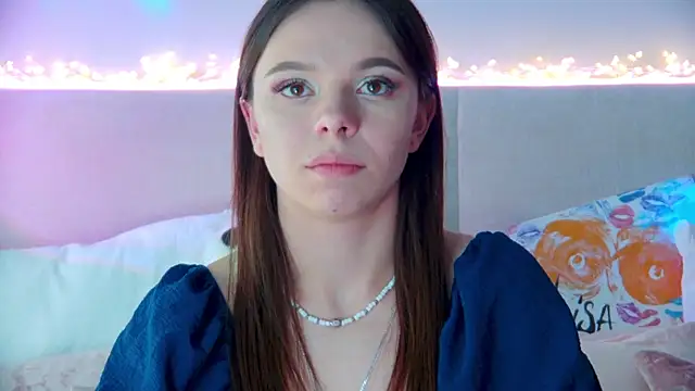 Snapshot of ElisabethDavis chatting on February 1, 2025, 12:40 am ElisabethDavis online show from February 1, 2025, 12:40 am