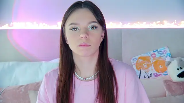 Snapshot of ElisabethDavis chatting on February 1, 2025, 6:19 pm ElisabethDavis online show from February 1, 2025, 6:19 pm