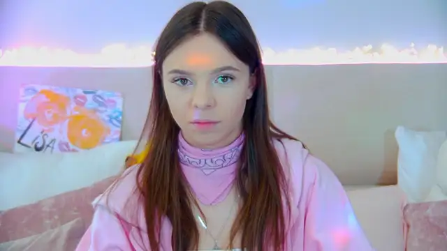 Snapshot of ElisabethDavis chatting on February 23, 2025, 5:18 pm ElisabethDavis online show from February 23, 2025, 5:18 pm