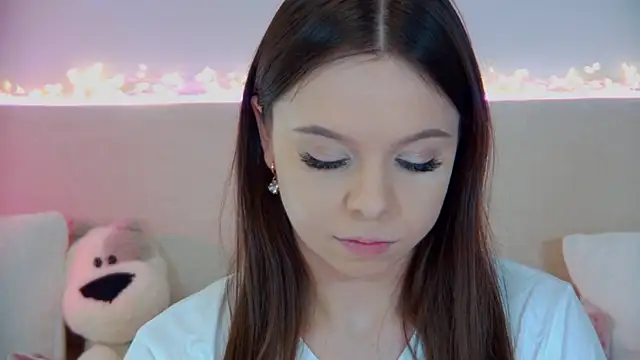 Snapshot of ElisabethDavis chatting on March 7, 2025, 7:16 pm ElisabethDavis online show from March 7, 2025, 7:16 pm