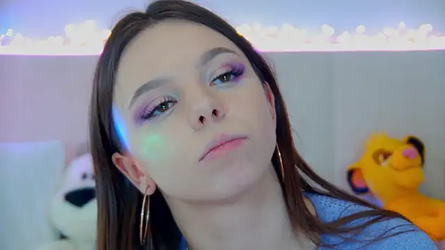 Snapshot of ElisabethDavis chatting on March 8, 2025, 9:18 pm ElisabethDavis online show from March 8, 2025, 9:18 pm