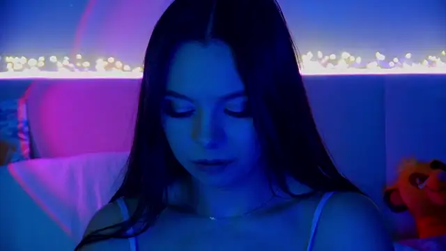 Snapshot of ElisabethDavis chatting on March 9, 2025, 9:36 pm ElisabethDavis online show from March 9, 2025, 9:36 pm