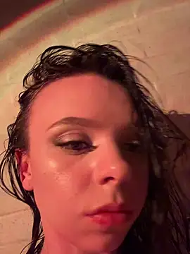 Snapshot of ElisabethDavis chatting on March 10, 2025, 12:40 am ElisabethDavis online show from March 10, 2025, 12:40 am