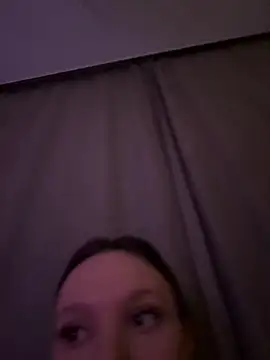 Snapshot of ElisabethDavis chatting on March 20, 2025, 5:04 pm ElisabethDavis online show from March 20, 2025, 5:04 pm