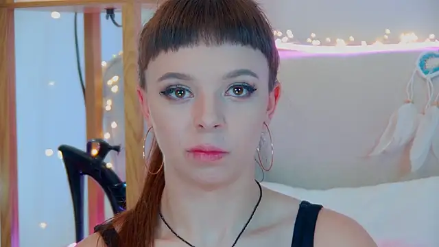 Snapshot of ElisabethDavis chatting on September 15, 2025, 5:13 pm ElisabethDavis online show from September 15, 2025, 5:13 pm