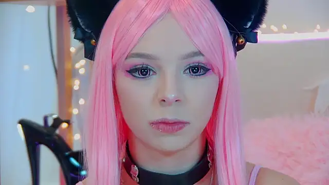 Snapshot of ElisabethDavis chatting on September 20, 2025, 3:24 pm ElisabethDavis online show from September 20, 2025, 3:24 pm