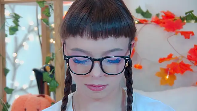 Snapshot of ElisabethDavis chatting on September 28, 2025, 3:17 pm ElisabethDavis online show from September 28, 2025, 3:17 pm