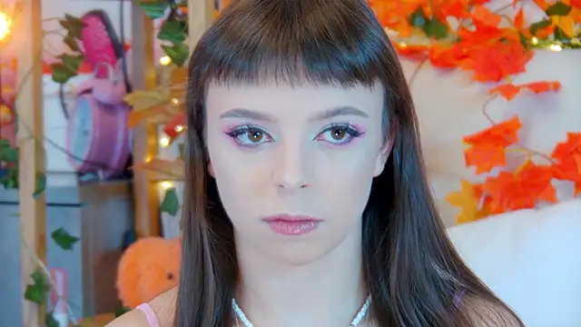 Snapshot of ElisabethDavis chatting on October 24, 2025, 3:19 pm ElisabethDavis online show from October 24, 2025, 3:19 pm