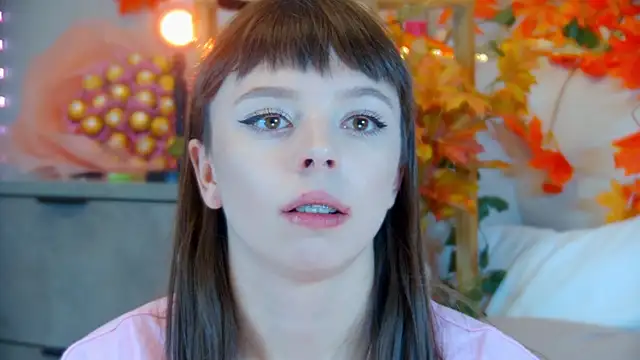 Snapshot of ElisabethDavis chatting on October 27, 2025, 3:16 pm ElisabethDavis online show from October 27, 2025, 3:16 pm