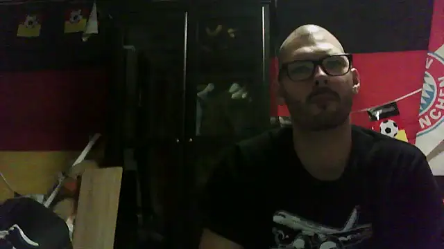 Die-geile-Sau online show from October 4, 2025, 7:23 pm