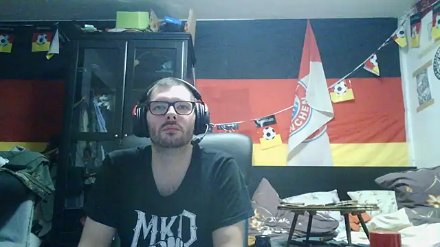 Snapshot of Die-geile-Sau chatting on January 16, 2026, 10:14 pm Die-geile-Sau online show from January 16, 2026, 10:14 pm