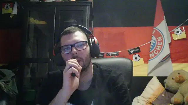 Snapshot of Die-geile-Sau chatting on February 3, 2026, 10:26 pm Die-geile-Sau online show from February 3, 2026, 10:26 pm