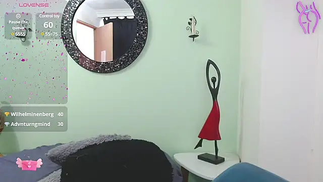 Snapshot of Sofia_Franco_ chatting on December 30, 2024, 10:12 pm Sofia Franco online show from December 30, 2024, 10:12 pm