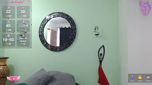 Snapshot of Sofia_Franco_ chatting on January 11, 2025, 7:27 pm Sofia Franco online show from January 11, 2025, 7:27 pm