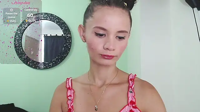 Snapshot of Sofia_Franco_ chatting on February 8, 2025, 7:16 pm Sofia Franco online show from February 8, 2025, 7:16 pm