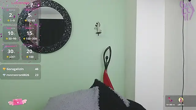 Snapshot of Sofia_Franco_ chatting on March 19, 2025, 11:47 pm Sofia Franco online show from March 19, 2025, 11:47 pm