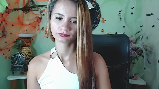 Snapshot of Sofia_Franco_ chatting on October 9, 2025, 7:01 pm Sofia Franco online show from October 9, 2025, 7:01 pm