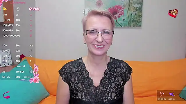 Snapshot of iamyourdream89 chatting on December 19, 2024, 10:13 am iamyourdream89 online show from December 19, 2024, 10:13 am