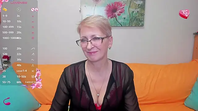 Snapshot of iamyourdream89 chatting on December 20, 2024, 3:00 pm iamyourdream89 online show from December 20, 2024, 3:00 pm