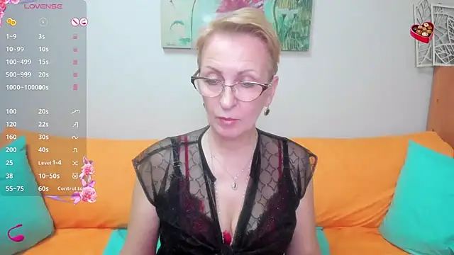 Snapshot of iamyourdream89 chatting on February 26, 2025, 4:56 pm iamyourdream89 online show from February 26, 2025, 4:56 pm