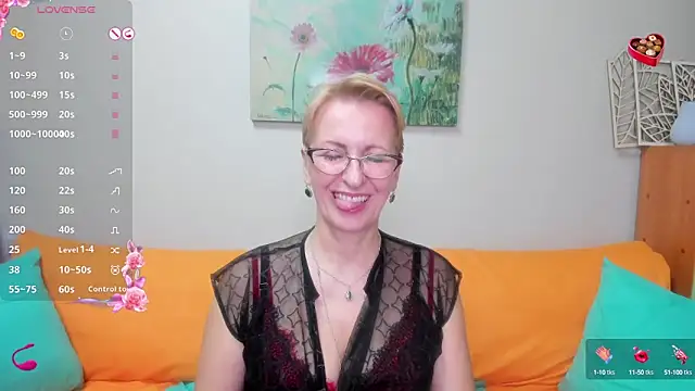 Snapshot of iamyourdream89 chatting on February 26, 2025, 8:00 pm iamyourdream89 online show from February 26, 2025, 8:00 pm