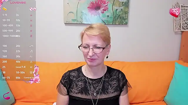 Snapshot of iamyourdream89 chatting on February 27, 2025, 7:47 pm iamyourdream89 online show from February 27, 2025, 7:47 pm