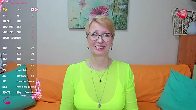 Snapshot of iamyourdream89 chatting on March 15, 2025, 10:24 am iamyourdream89 online show from March 15, 2025, 10:24 am