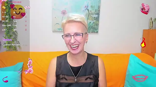 Snapshot of iamyourdream89 chatting on October 5, 2025, 6:06 pm iamyourdream89 online show from October 5, 2025, 6:06 pm