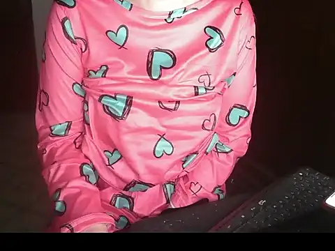 norahrosss online show from November 6, 2025, 11:59 pm