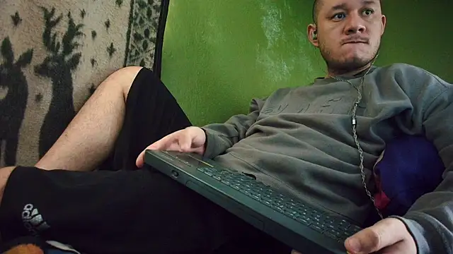 sweet cock28 online show from February 12, 2025, 3:27 pm