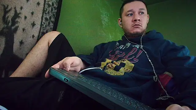 sweet cock28 online show from February 24, 2025, 3:31 pm