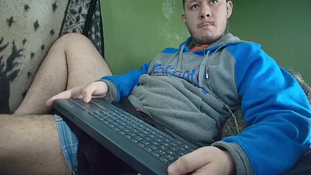 sweet cock28 online show from September 18, 2025, 3:47 pm