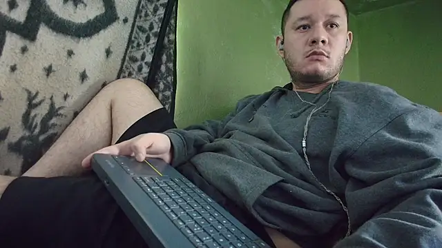 sweet cock28 online show from October 16, 2025, 3:46 pm