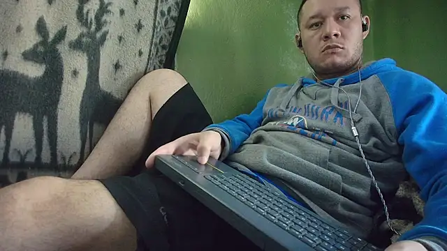 sweet cock28 online show from February 13, 2026, 3:19 pm