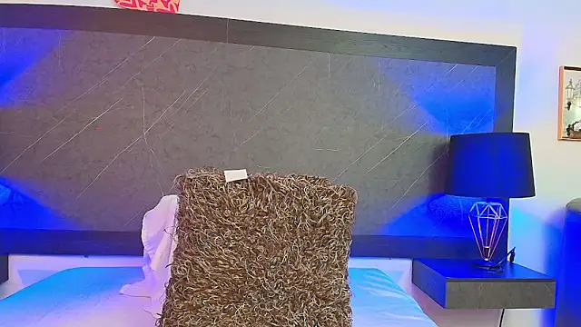 big tits in your face online show from December 3, 2024, 2:27 pm