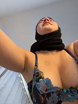 naughty  angel online show from November 12, 2025, 11:10 am