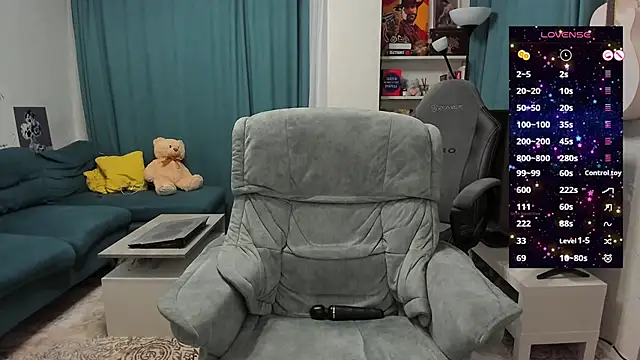 Katniss K online show from February 24, 2025, 4:49 am