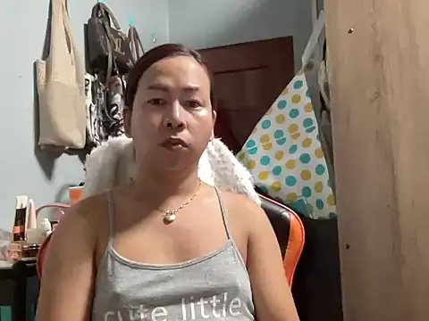 UrLove Marga online show from September 24, 2025, 10:02 pm