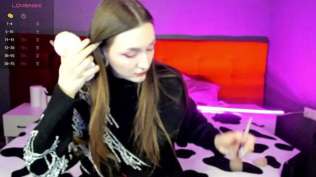 Snapshot of Pink_diablo chatting on January 14, 2025, 2:29 am Pink diablo online show from January 14, 2025, 2:29 am