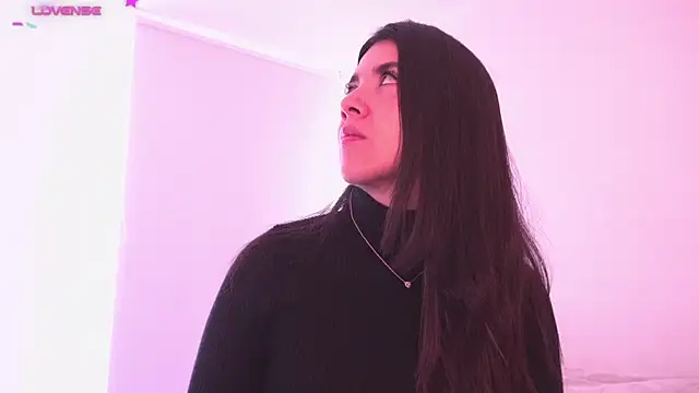 saori 10 online show from October 1, 2025, 6:58 pm