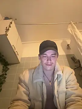 Toyjungee online show from November 19, 2025, 8:42 pm